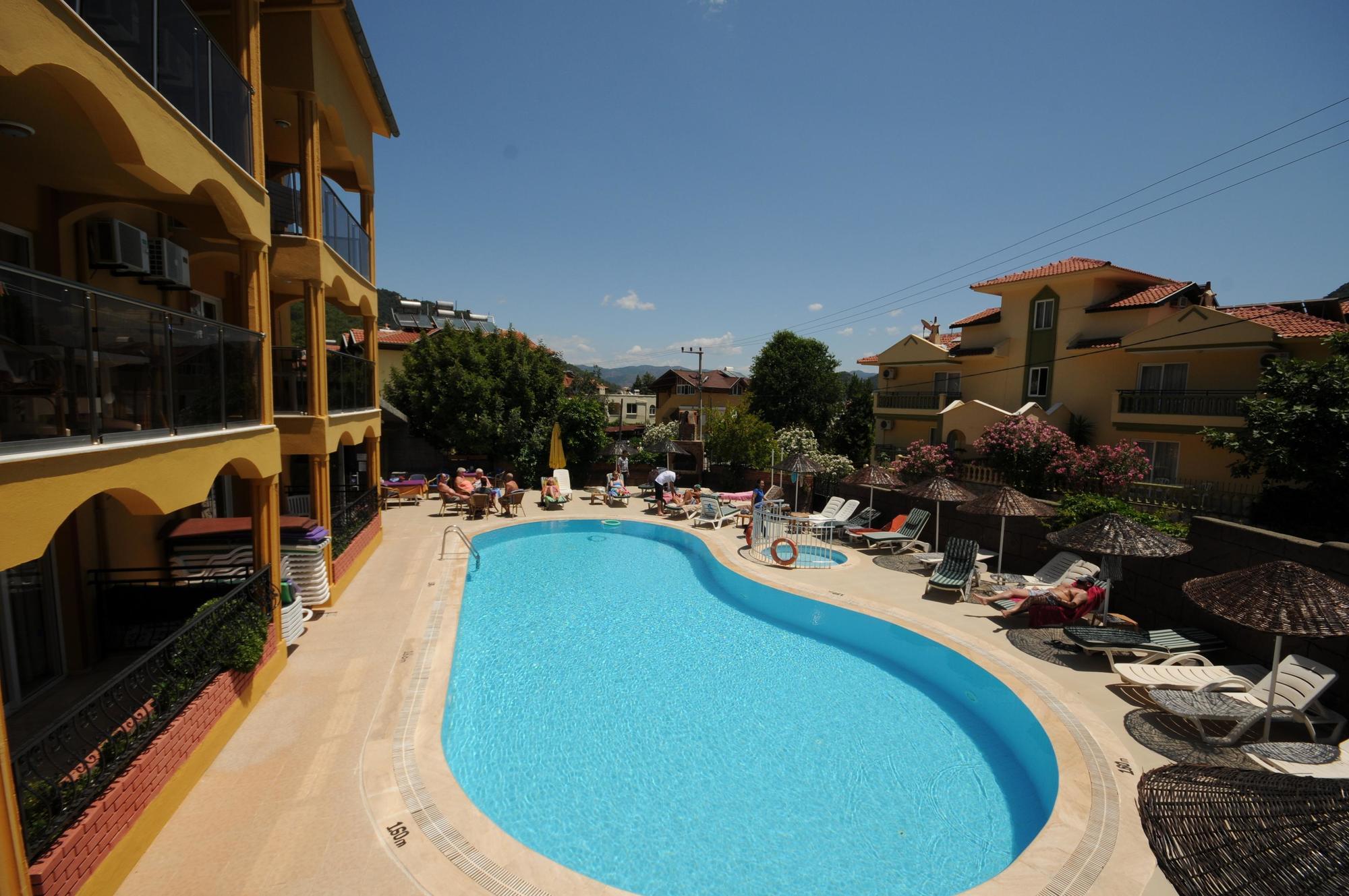 Kleopatra Apartment İçmeler Eksteriør bilde