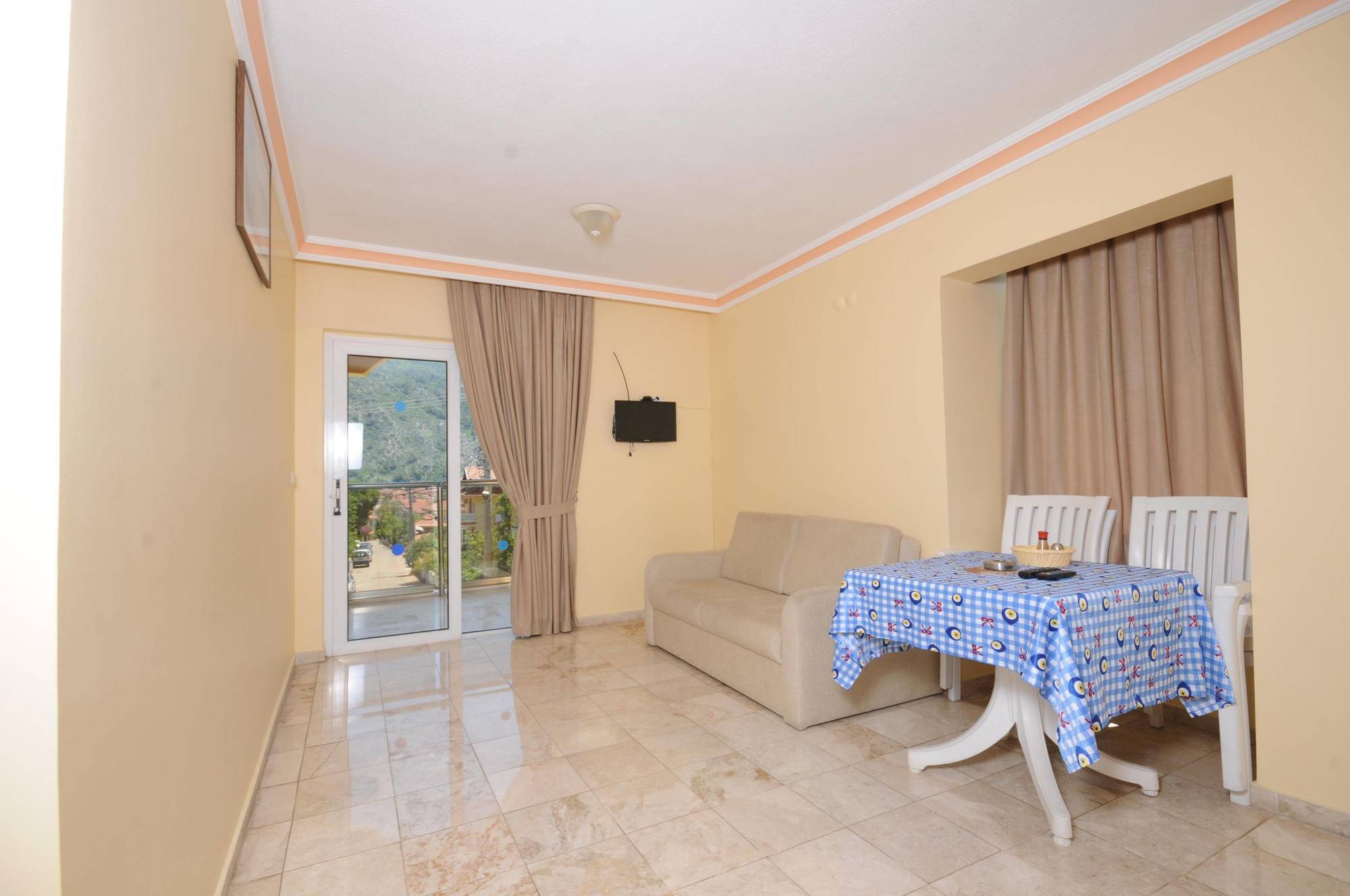 Kleopatra Apartment İçmeler Eksteriør bilde
